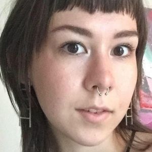 Meet your Posher, Caroline